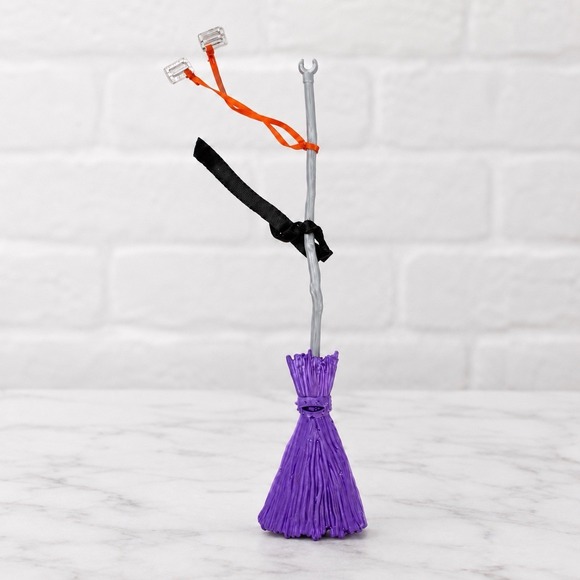 monster high Other - Monster High‎ Casta Fierce Broomstick Microphone Stand OEM Mattel Replacement